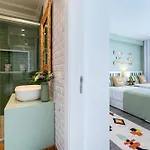 Apartamento T2 Dina's Place *