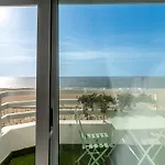 T2 Dina's Place Apartamento *