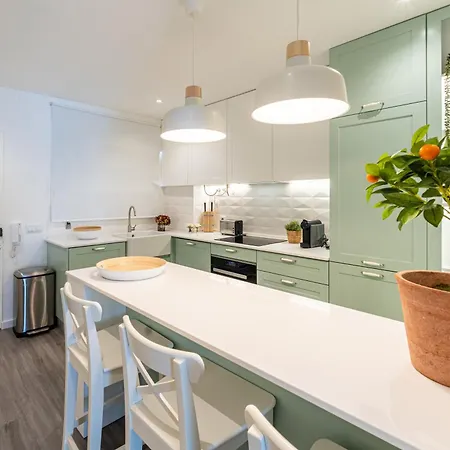 T2 Dina's Place 아파트