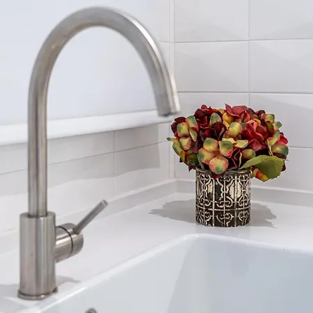 아파트 T2 Dina's Place *