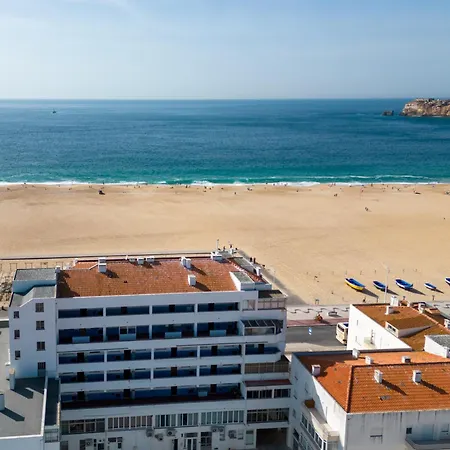 T2 Dina's Place Apartment Nazaré