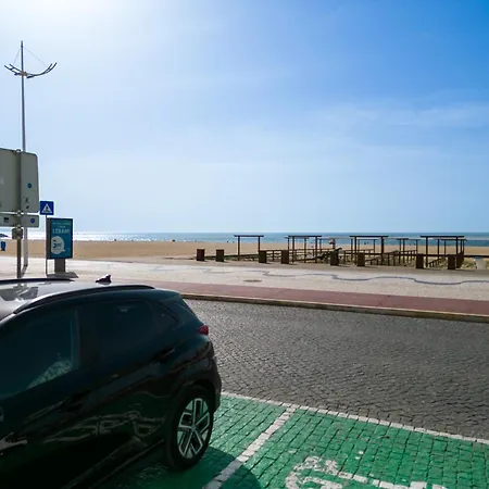 아파트 T2 Dina's Place